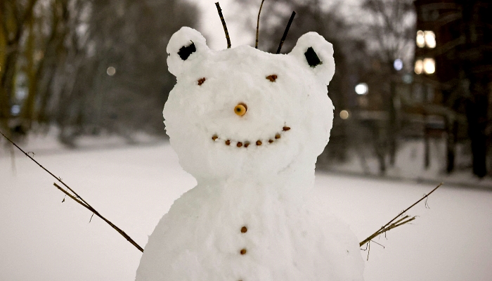 A snowman in Hamburg, northern Germany. AFP