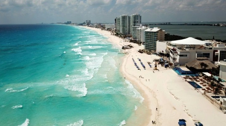 The pandemic has caused a sharp drop in the number of tourists visiting Mexico's Caribbean coast. AFP