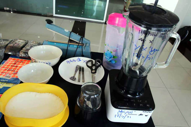 搅拌机用以混合毒品与即溶饮料。
