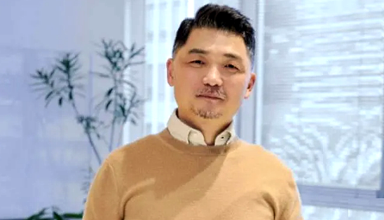 Kim Beom-su, founder of South Korean mobile messaging app KakaoTalk, said he will donate more than half his estimated US$9.6 billion assets. AFP