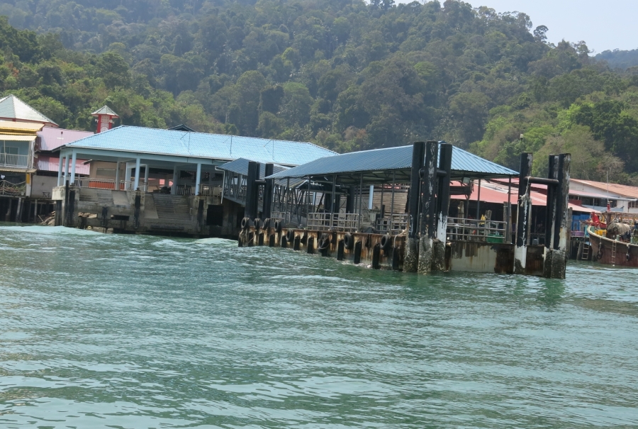 邦咯岛民期盼吉灵丸码头重新启用的愿望将实现。