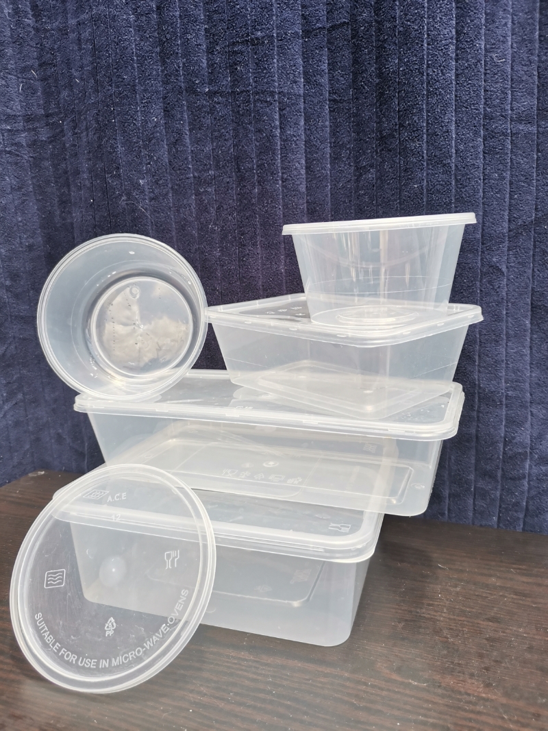 打包用的塑料餐盒不适宜再重复使用，因此不建议用来当便当盒。