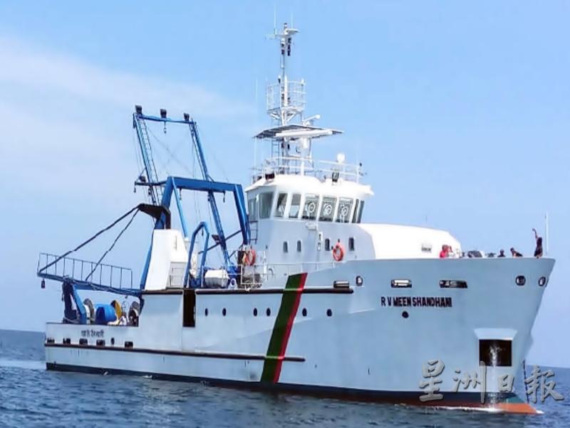 孟加拉政府订制的多元用途科研渔船，在海洋资源有限公司制作好后，驶回孟加拉投入服务。