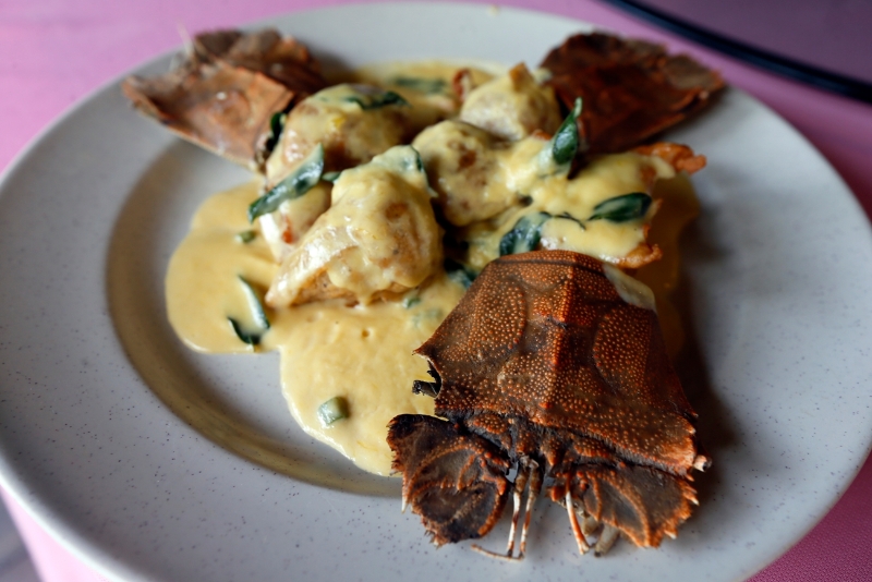 奶油琵琶虾（RM42.00）的虾肉清脆滑爽搭配上奶油令人回味无穷。