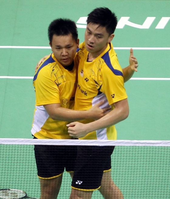 陈文宏（右）曾跟搭档云天豪夺得世青赛男双冠军。（本报资料中心）