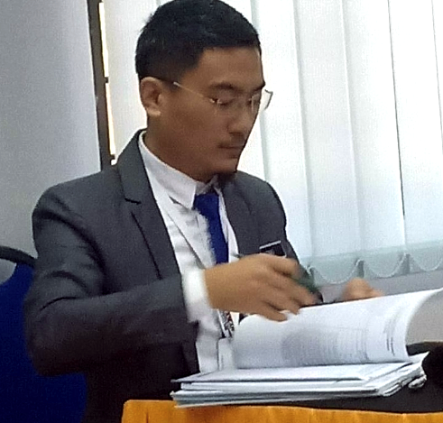 The SPM examination in 2020 was deferred to Feb 2021. Wong Yong Geng made full use of the deferment to prepare himself for the Chinese paper in SPM.