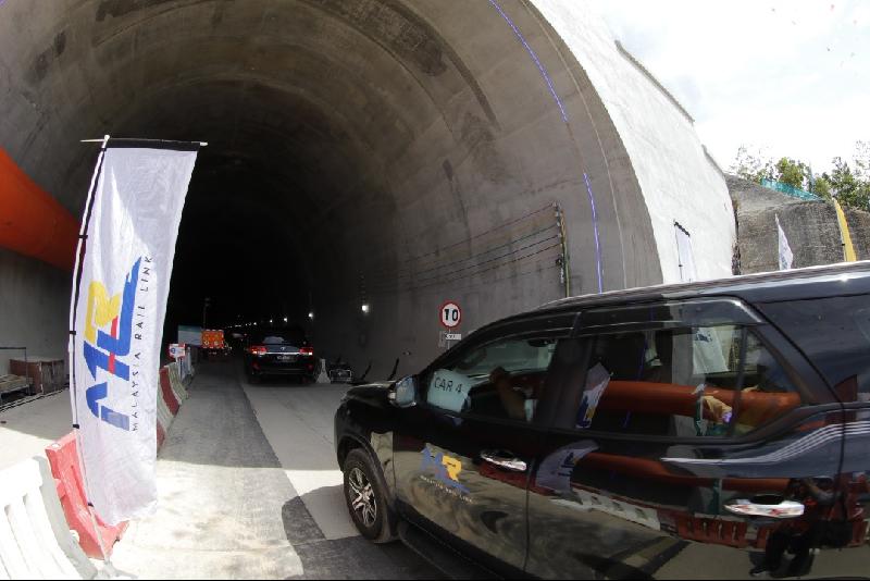 北加隧道成为东铁项目首座贯通的隧道。