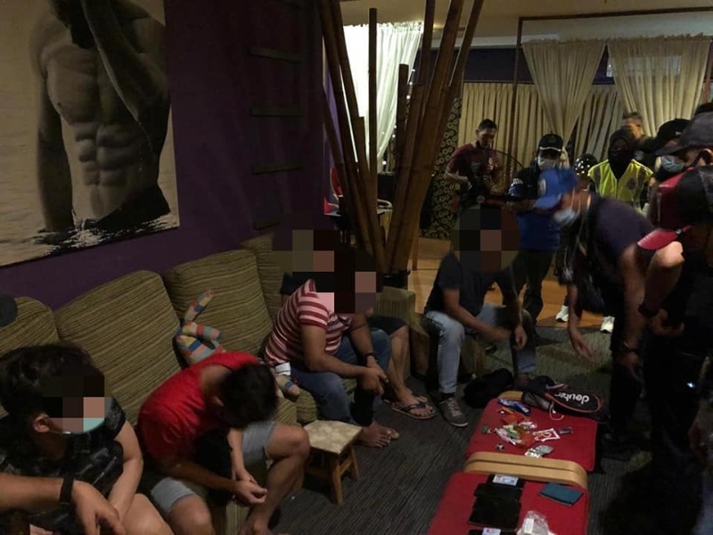 吉隆坡市政局联合警方取缔隆市3家涉及卖淫的按摩中心。（照片取自：吉隆坡市政局脸书专页）