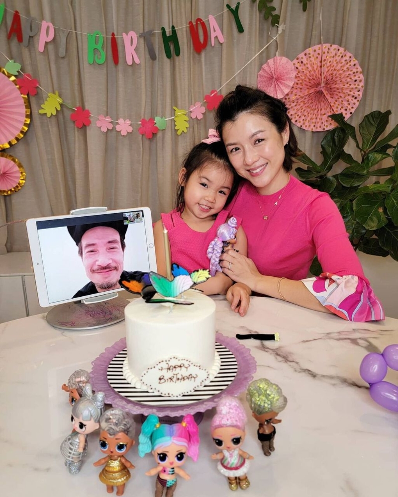陈茵媺为5岁女儿Camilla举行生日会，陈豪依然只能视像为爱女庆生。
