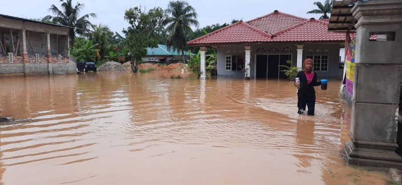 龙溪区的两个甘榜频频发生水灾，至今已发生超过20次大小水灾。