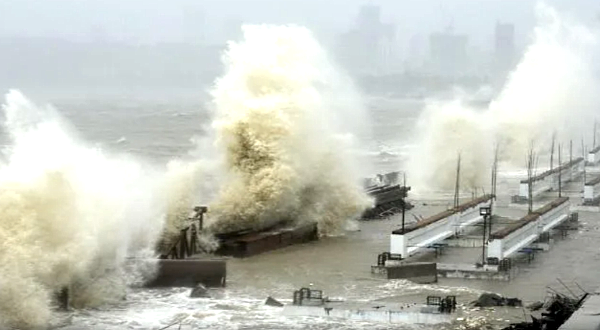 Waves lashed Mumbai's shoreline. AFP Waves lashed Mumbai's shoreline. AFP