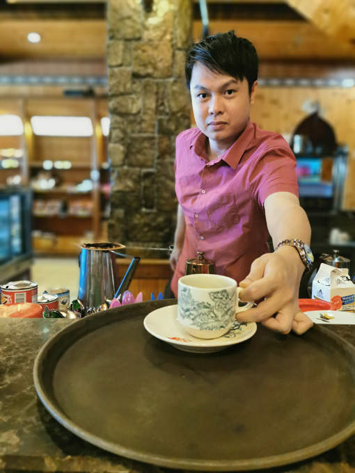 郭泽涌是麻坡才记434咖啡的第三代传人。
