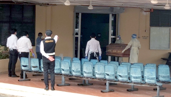 A health officer is present to monitor the entire process of claiming the remains at the mortuary until the end of the funeral service.