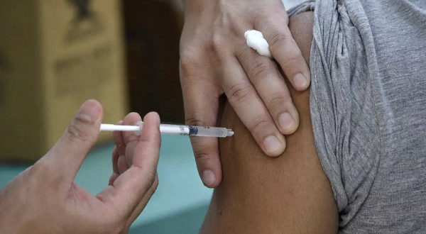 60% of Filipinos are unwilling to be inoculated against Covid-19. AFP 60% of Filipinos are unwilling to be inoculated against Covid-19. AFP