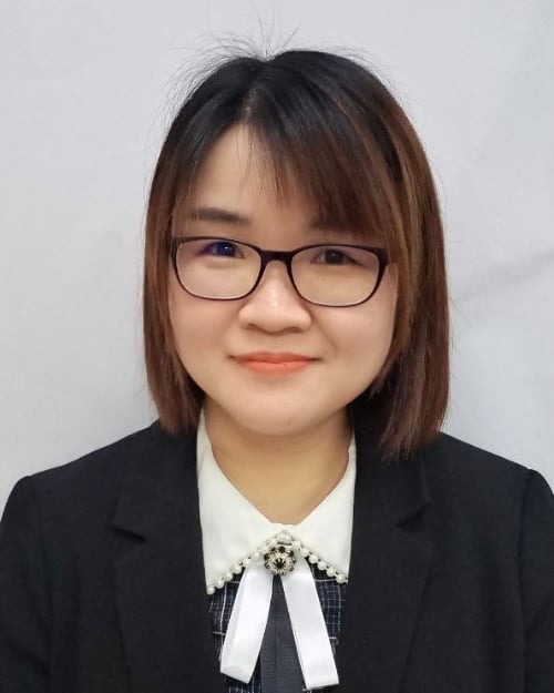 烈光镇培智华小下午班副校长房稼枚