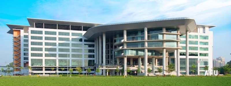 亚太科技大学（APU）特别建造的超现代设计校园就座落于吉隆坡的大马科技园区（TPM）。