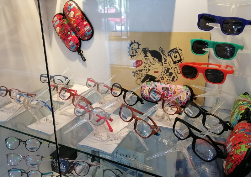 儿童防蓝光眼镜已经越来越普遍。
