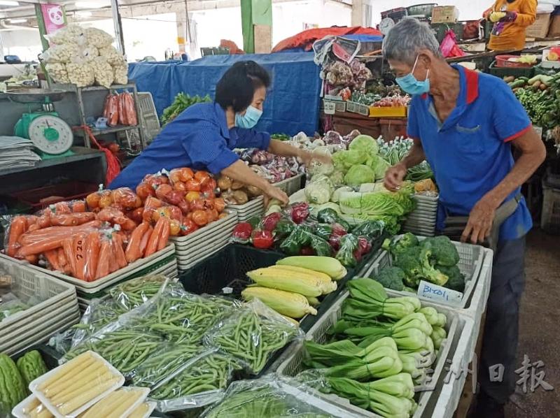 随著金马仑农业运输放宽，消费者周五将可买到较便宜的金马仑蔬菜了。
