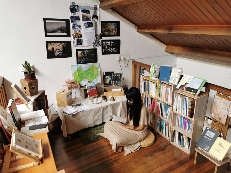 “亣亣书册”希望提供阅读空间及推动读书会等活动，让更多人领略文字的美好。