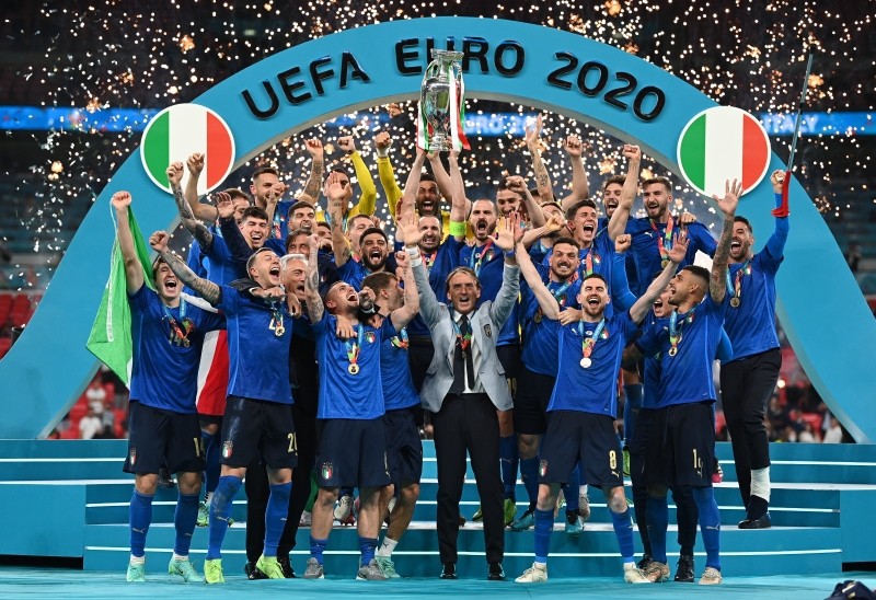 从2018年缘悭世界杯，到如今称霸2020欧洲杯，意大利可谓从地狱重返天堂。（欧新社照片）