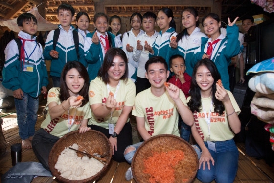 越南巴托是世界宣明会的其中一个社区计划，青年特务走访该社区，带回了许多亲身感受、亲眼见证的暖心故事。