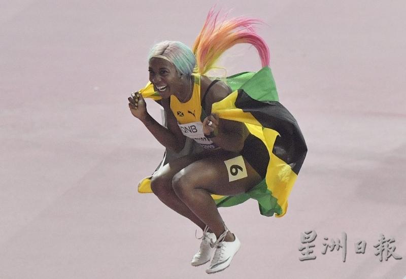 34岁的雪莉安．弗拉瑟近况火热，除了有望第3次膺奥运女飞人，也有机会赢下女子200公尺金牌。（美联社照片）
