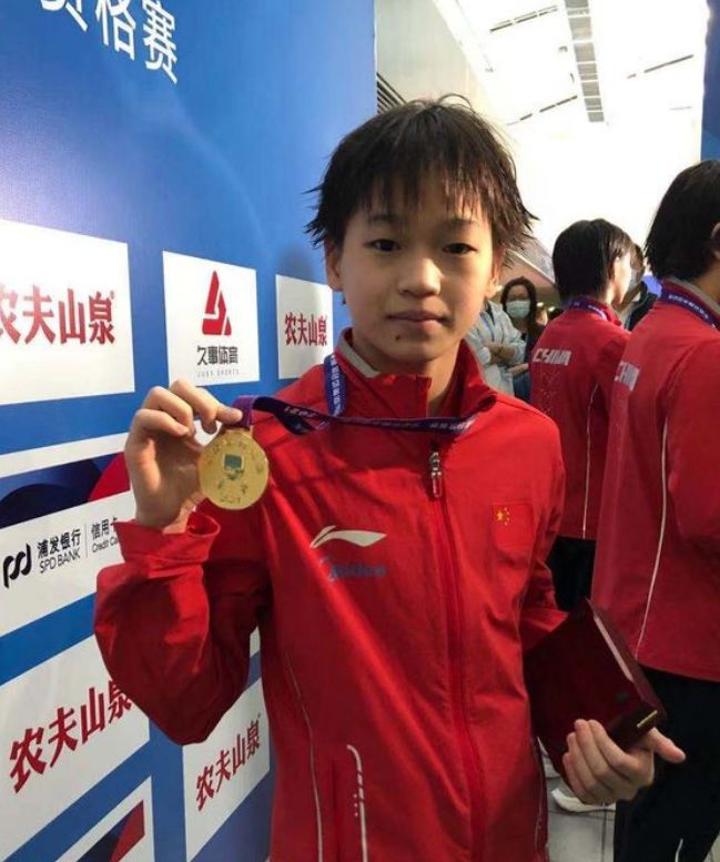 身为中国东奥代表团最年轻选手，年仅14岁的全红禅能否抵住国际赛首秀和奥运赛场压力，将影响女子个人跳台颁奖台形势。