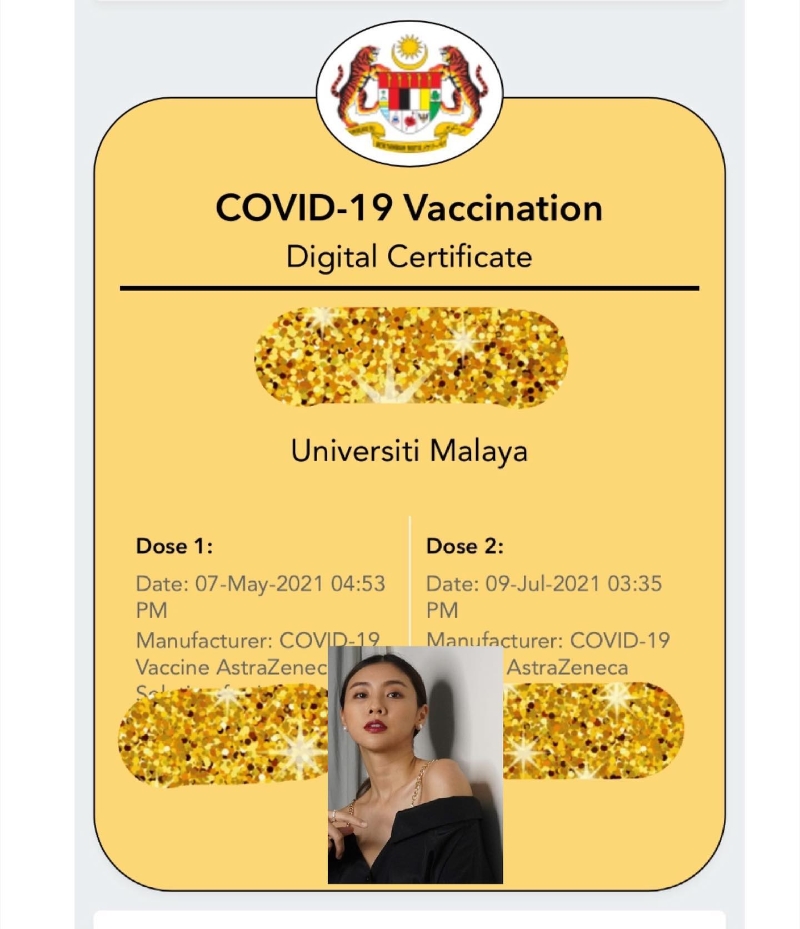 蔡佩璇表示当医护人员叫她打开MySejahtera看成功接种2剂疫苗的电子证书时，她心里百感交集，“这也许就是我们的新护照！”