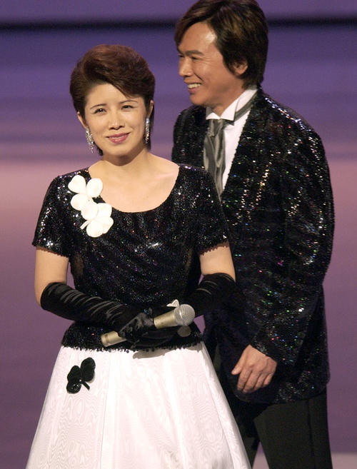 森昌子为森进一生下3子，但两人在结婚19年后的2005年离婚。

