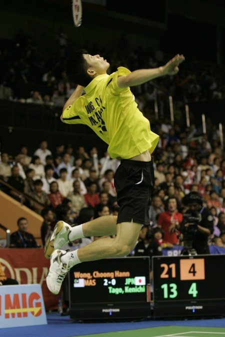 黄综翰曾在2000年悉尼奥运会以球员身分上演其奥运会首秀。（世界羽联官网档案照）