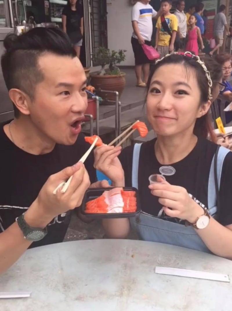 辛伟廉和盈盈2016年担大旗坐镇电台版《Ho Chak》。