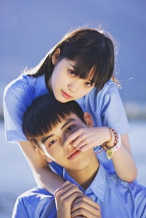 陈飞宇、欧阳娜娜合作电影《秘果》爆绯闻多年。
